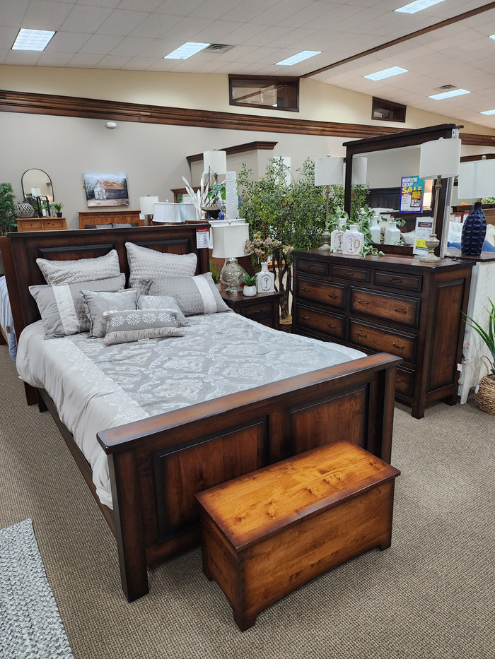 Cleveland Bedroom Set - Queen Size